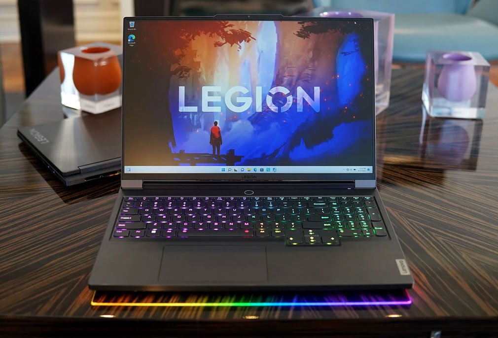 نقد و بررسی لپ تاپ لنوو مدل Legion 7-V